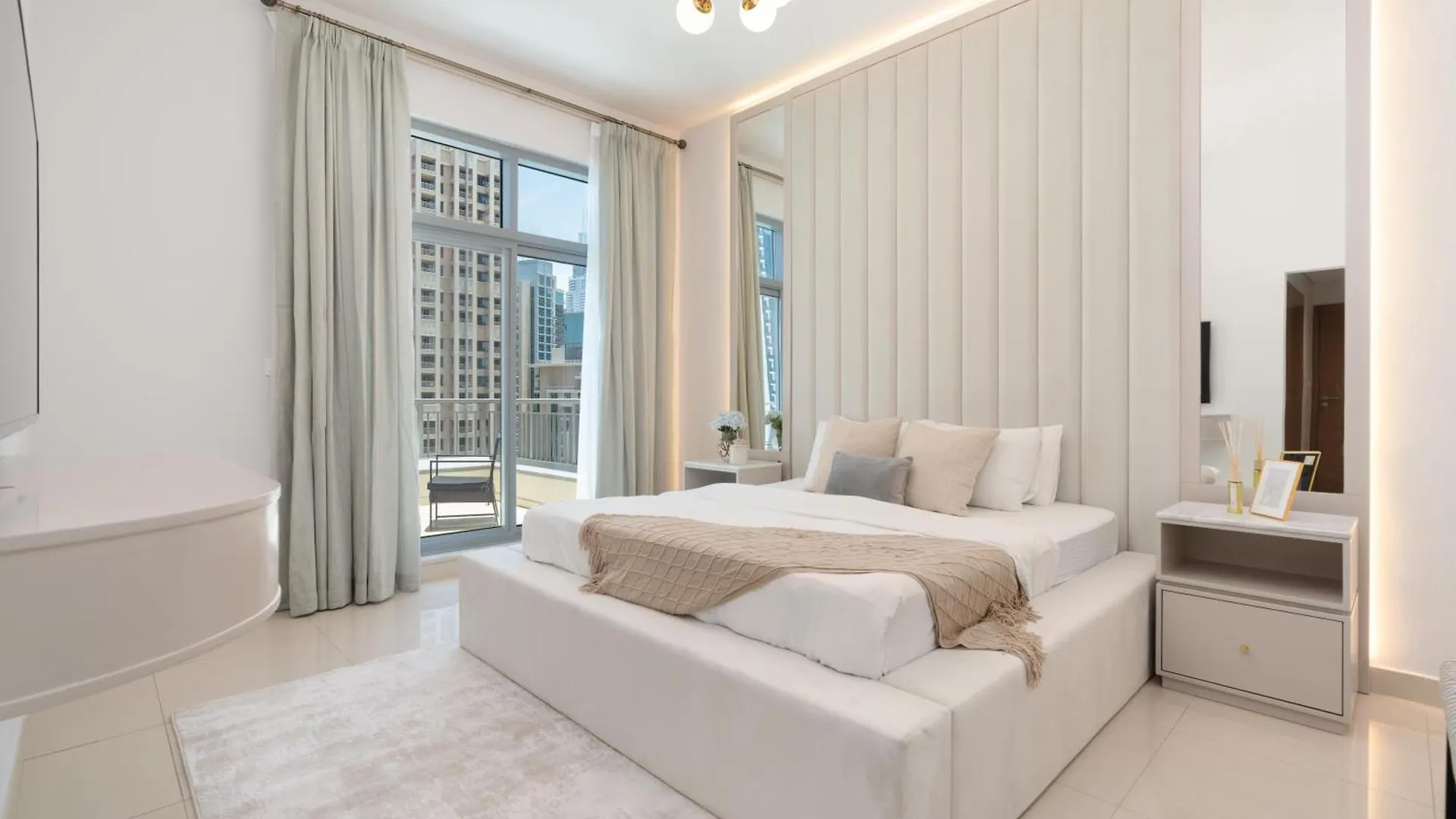 Luxurious Two Bedroom With Full Burj View Ντουμπάι